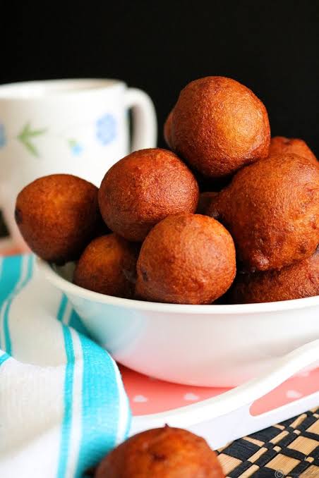 Bonda (Rs.12)
